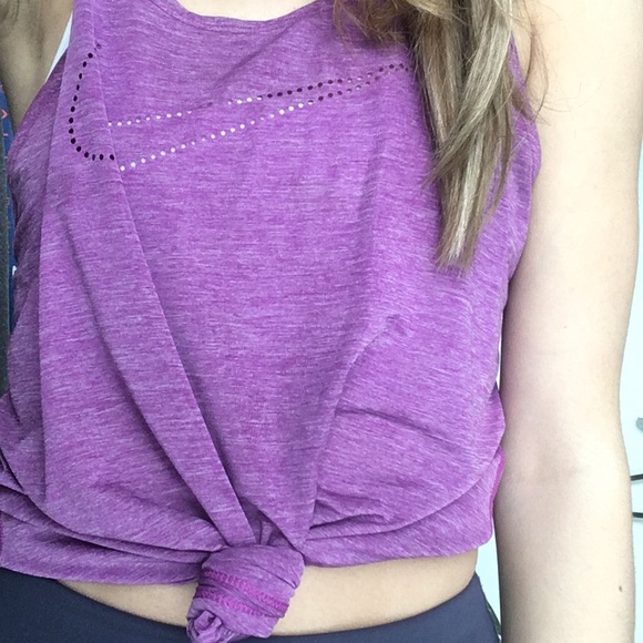 SOLD Nike tank top - Picture 5 of 5